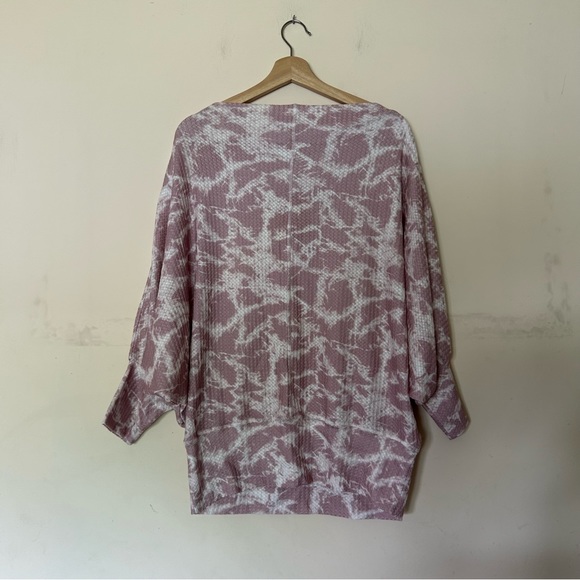 Main Strip Waffle Knit Top - Picture 2 of 5